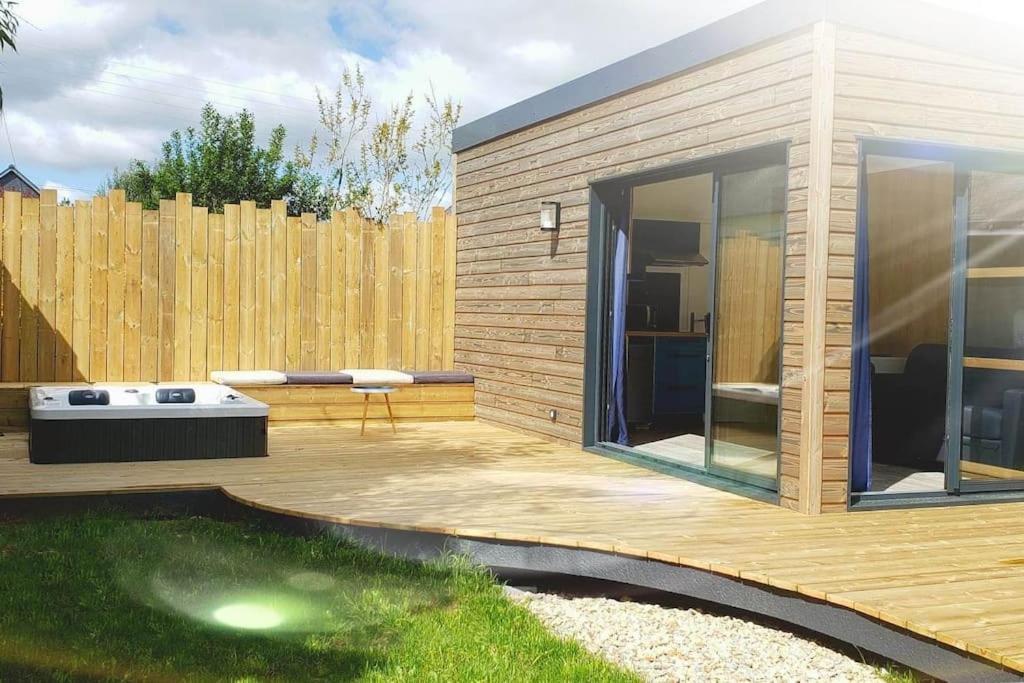 Studio De Jardin Au Calme Hennebont Bagian luar foto